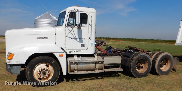 image for item DC5011 1991 Freightliner FLD semi truck