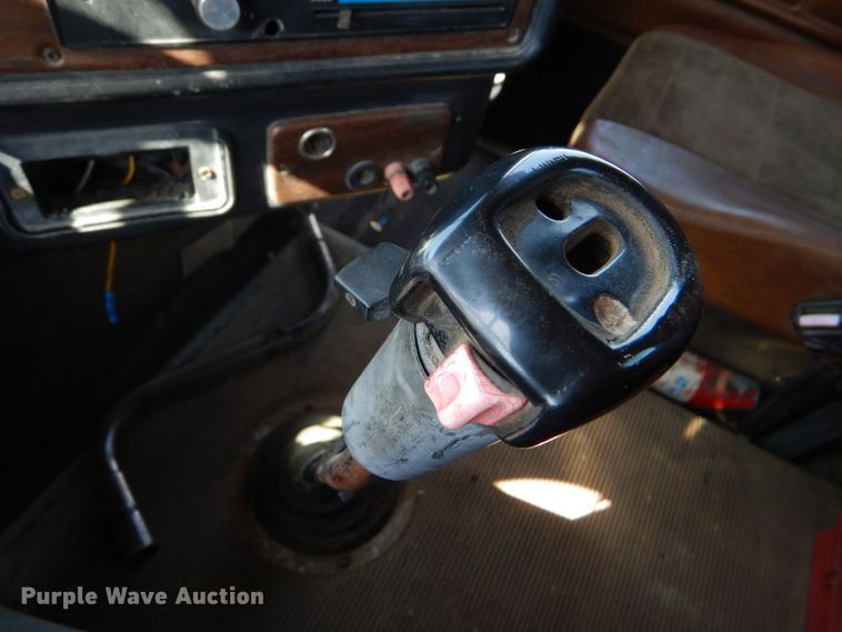 image for item DC5011 1991 Freightliner FLD semi truck