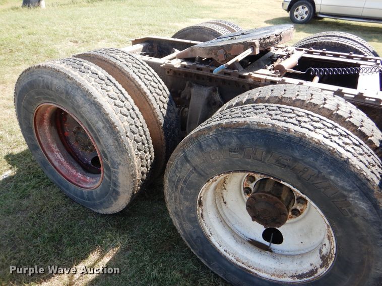 image for item DC5011 1991 Freightliner FLD semi truck