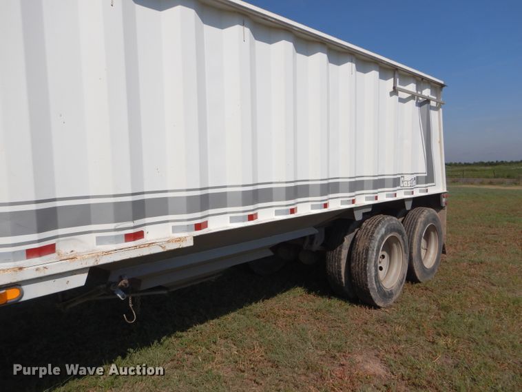 image for item DC5012 2005 Castleton double hopper bottom grain trailer