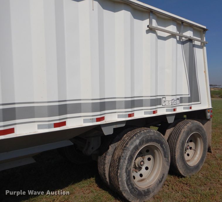 image for item DC5012 2005 Castleton double hopper bottom grain trailer