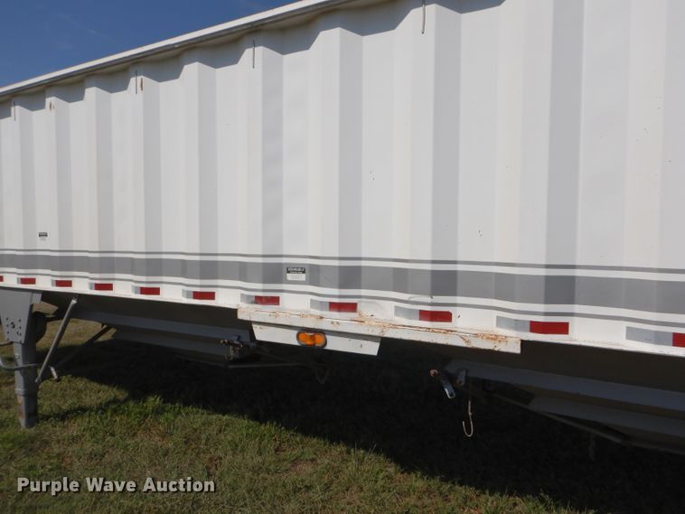 image for item DC5012 2005 Castleton double hopper bottom grain trailer