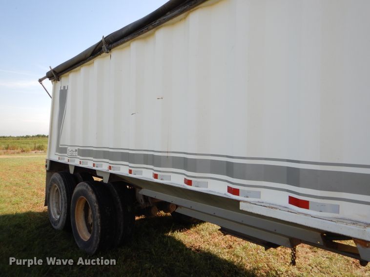image for item DC5012 2005 Castleton double hopper bottom grain trailer
