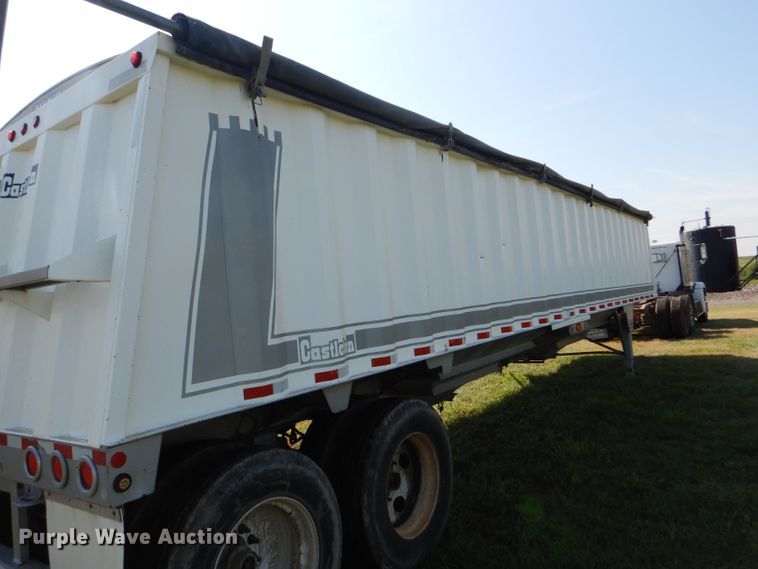 image for item DC5012 2005 Castleton double hopper bottom grain trailer