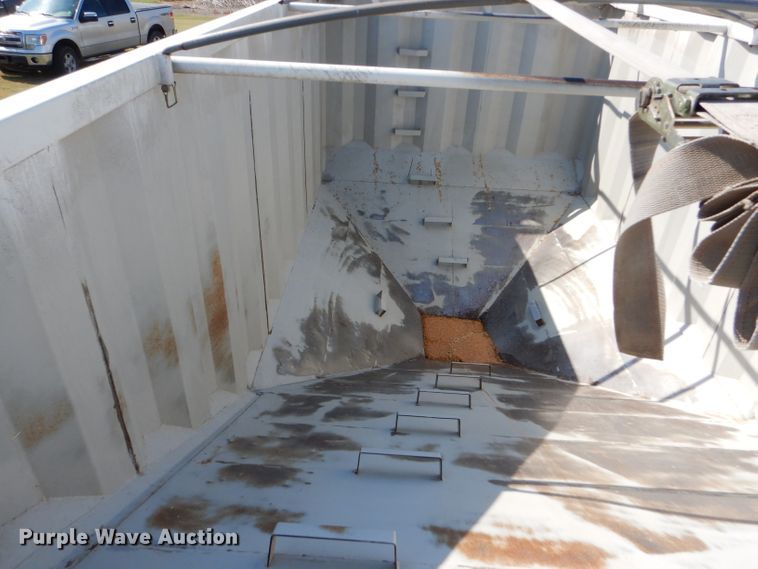 image for item DC5012 2005 Castleton double hopper bottom grain trailer
