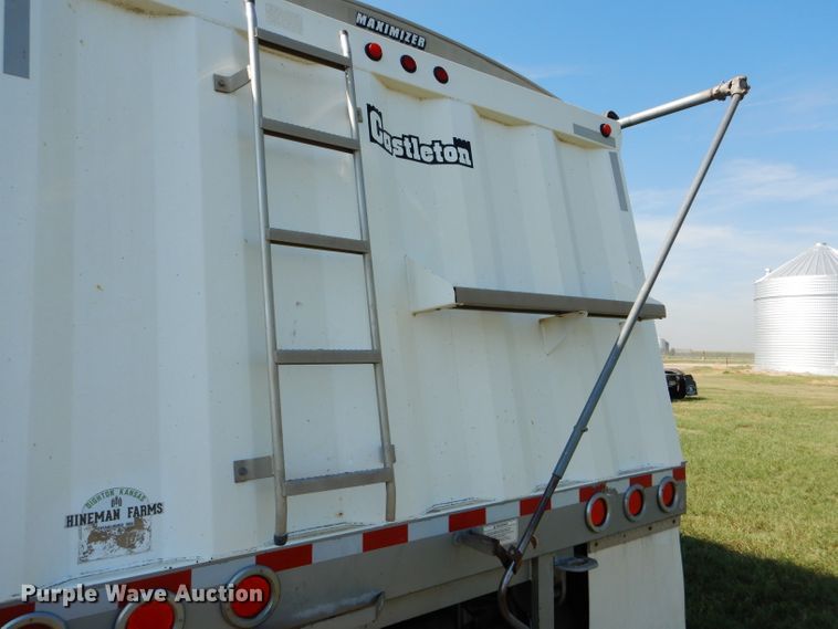 image for item DC5012 2005 Castleton double hopper bottom grain trailer