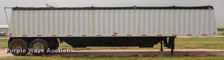image for item DC5013 1997 Jet double hopper bottom grain trailer