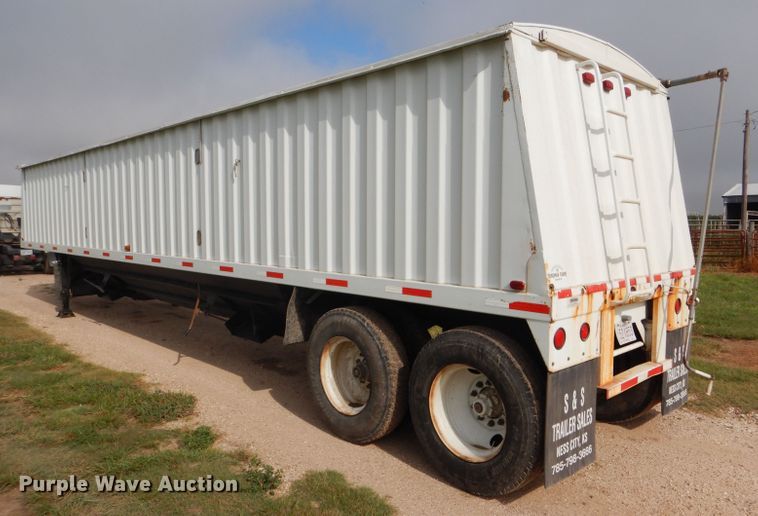 image for item DC5013 1997 Jet double hopper bottom grain trailer