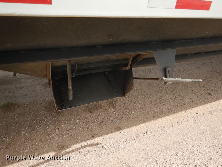 image for item DC5013 1997 Jet double hopper bottom grain trailer