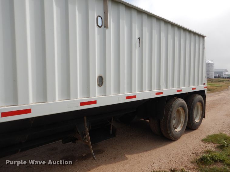 image for item DC5013 1997 Jet double hopper bottom grain trailer