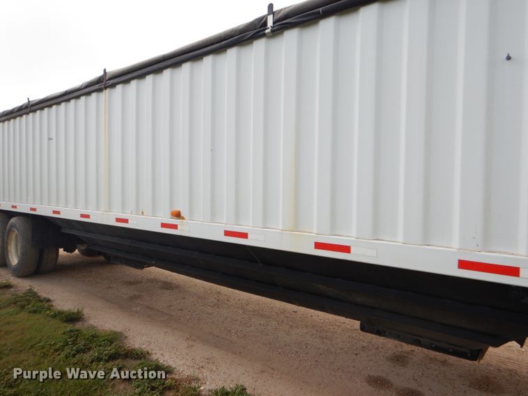 image for item DC5013 1997 Jet double hopper bottom grain trailer