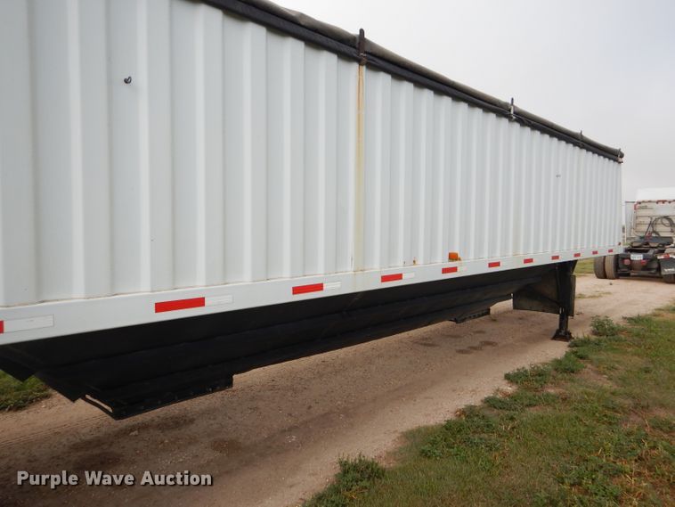 image for item DC5013 1997 Jet double hopper bottom grain trailer