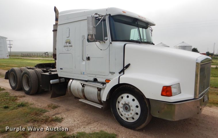 image for item DC5014 1997 Volvo WIA semi truck