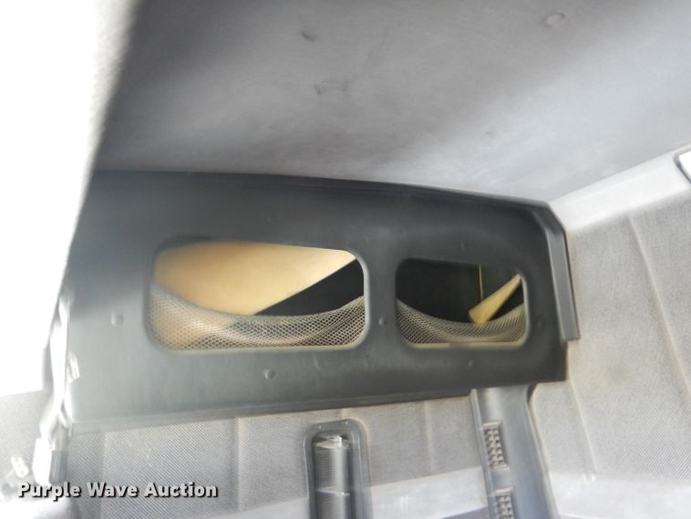 image for item DC5014 1997 Volvo WIA semi truck