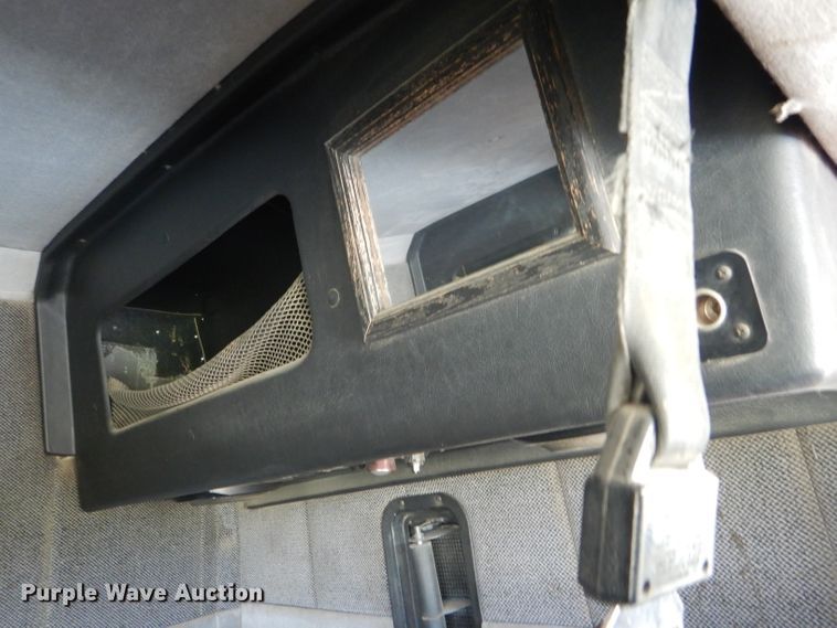 image for item DC5014 1997 Volvo WIA semi truck