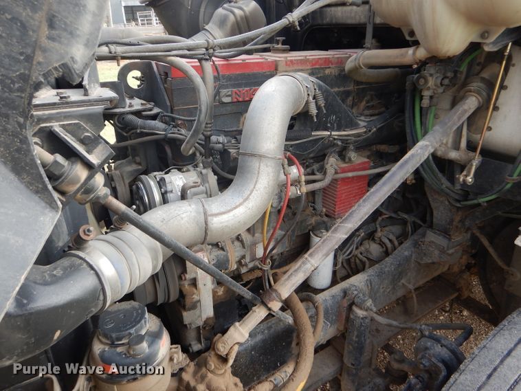 image for item DC5014 1997 Volvo WIA semi truck