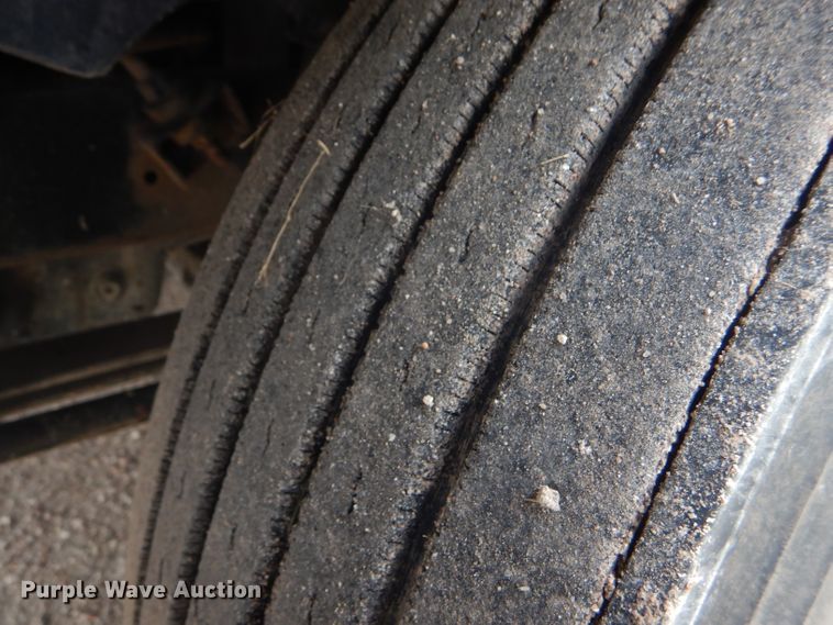 image for item DC5014 1997 Volvo WIA semi truck