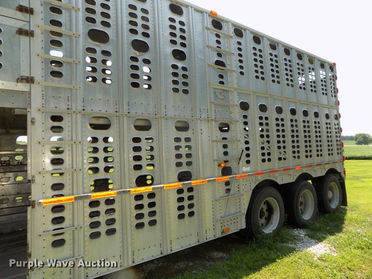 image for item DE7755 1997 Wilson PSDCL-302CL livestock trailer