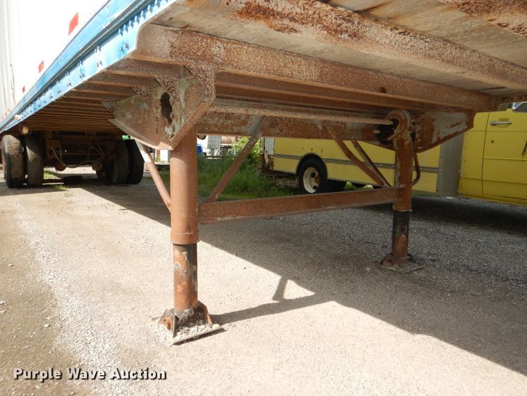 image for item DG4798 1986 Stoughton ASVW-485T-S-C-WEDGE dry van trailer