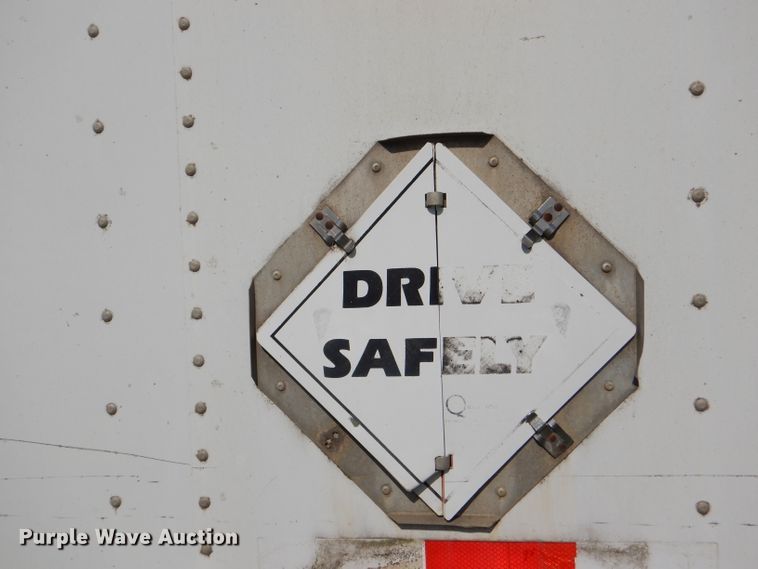 image for item DG4798 1986 Stoughton ASVW-485T-S-C-WEDGE dry van trailer