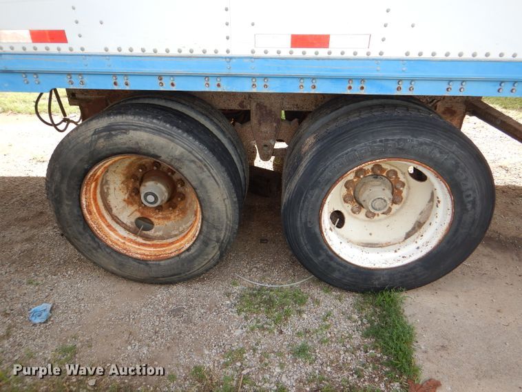 image for item DG4798 1986 Stoughton ASVW-485T-S-C-WEDGE dry van trailer