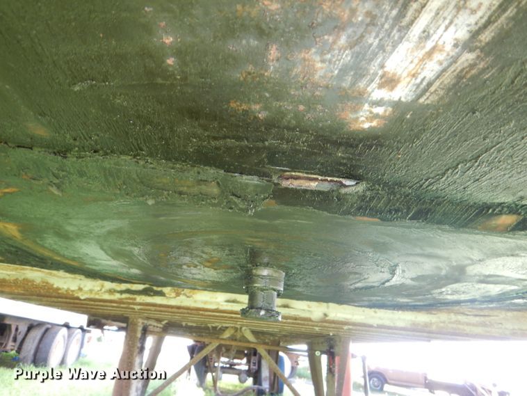 image for item DG4873 1978 Budd NF2S400D53 dry van trailer