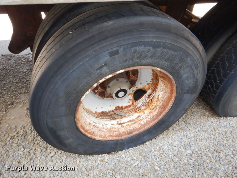 image for item DG4875 1993 Stoughton AVW-535T-S-C dry van trailer