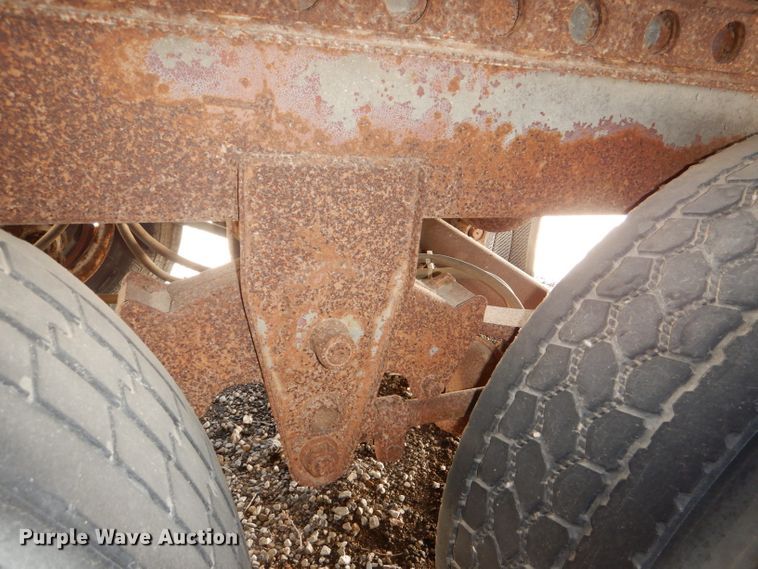 image for item DG4875 1993 Stoughton AVW-535T-S-C dry van trailer