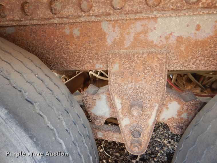 image for item DG4875 1993 Stoughton AVW-535T-S-C dry van trailer