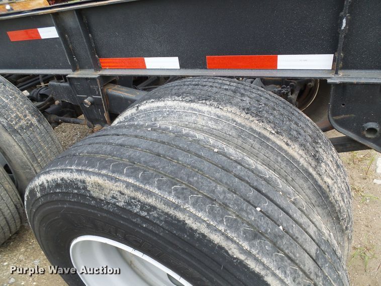 image for item DI0608 2009 Hyundai CGN403-516 flatbed trailer