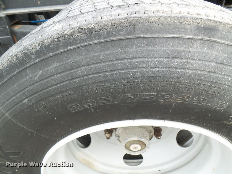 image for item DI0608 2009 Hyundai CGN403-516 flatbed trailer