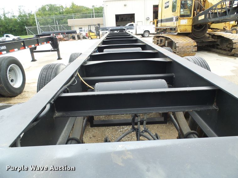 image for item DI0608 2009 Hyundai CGN403-516 flatbed trailer