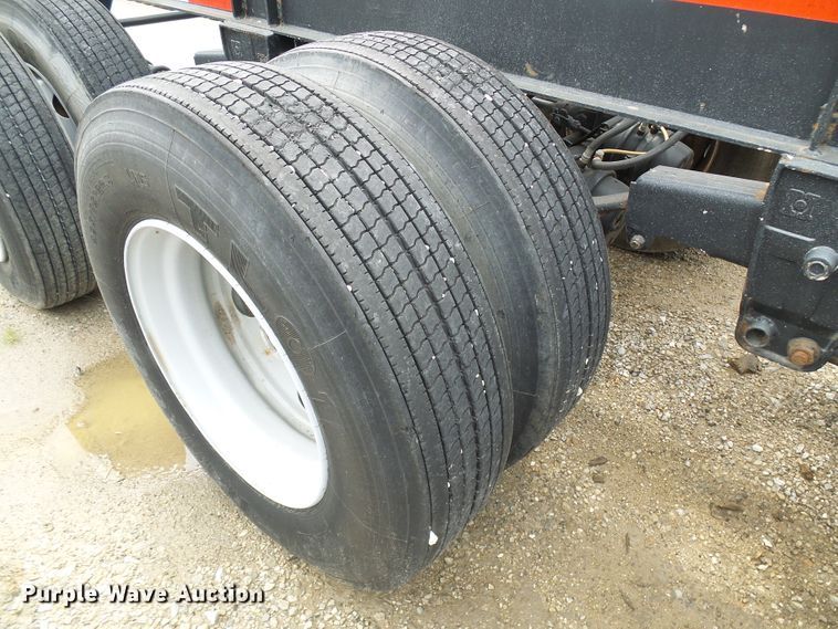 image for item DI0608 2009 Hyundai CGN403-516 flatbed trailer