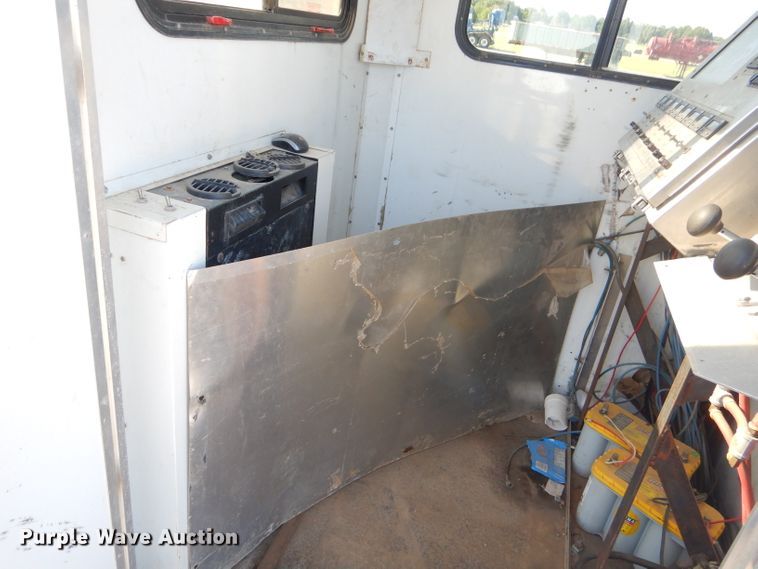 image for item ED9427 1960 Stewart blender trailer