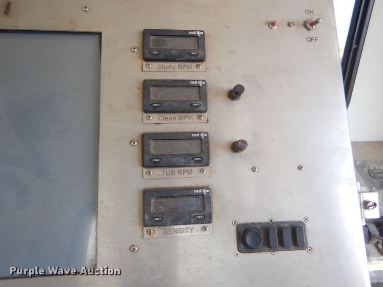 image for item ED9427 1960 Stewart blender trailer