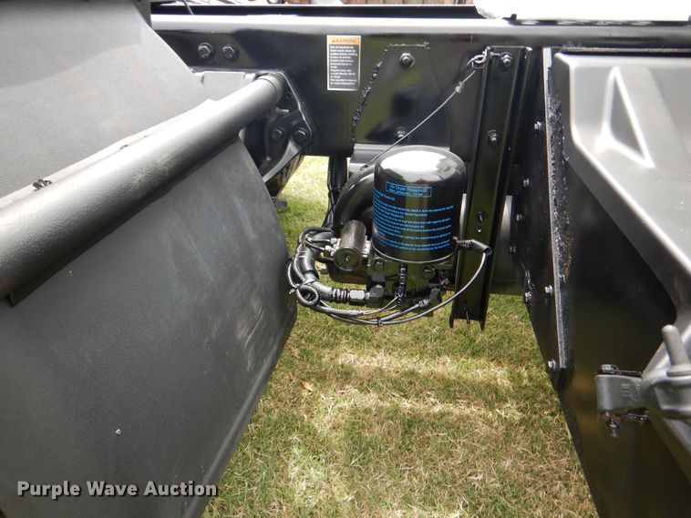 image for item EK9049 2012 Kenworth T800 semi truck