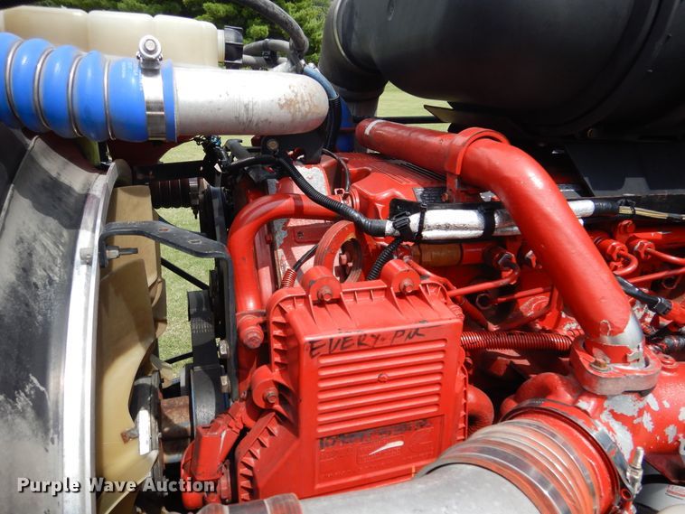 image for item EK9049 2012 Kenworth T800 semi truck