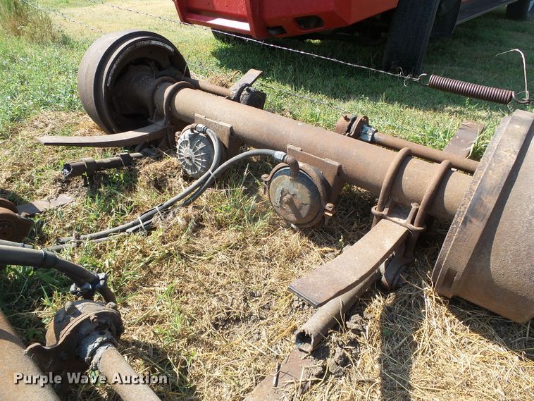 image for item EQ9174 (2) axles