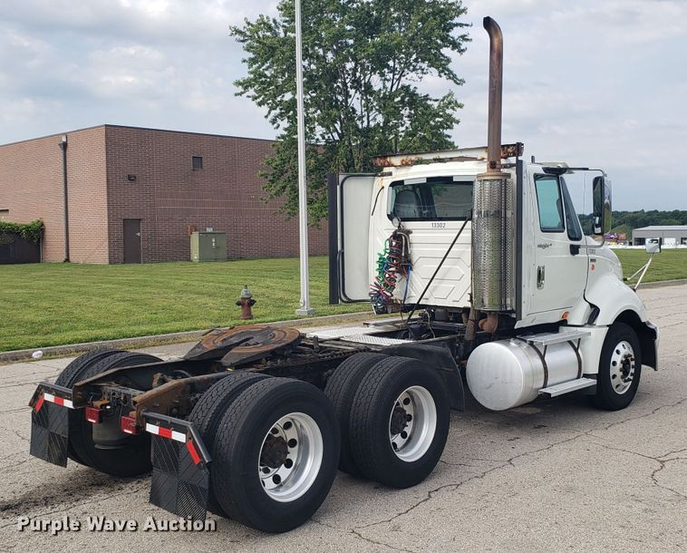 image for item ET9843 2013 International ProStar semi truck