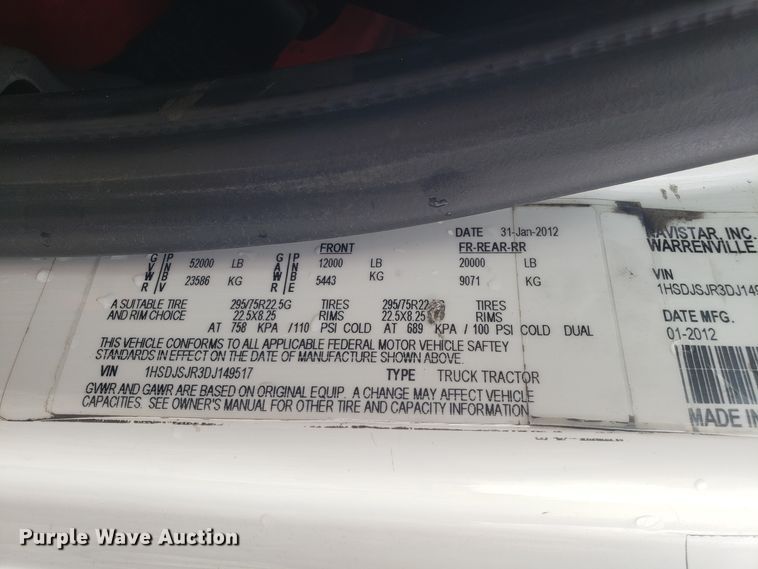 image for item ET9843 2013 International ProStar semi truck