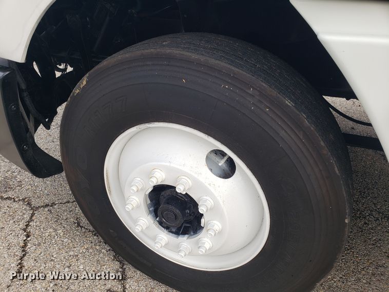 image for item ET9844 2006 Freightliner Columbia semi truck