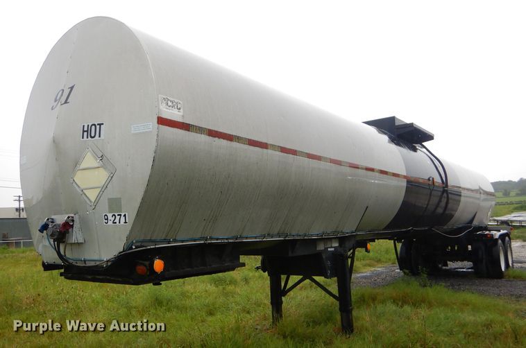 image for item FC9824 1998 Acro asphalt trailer