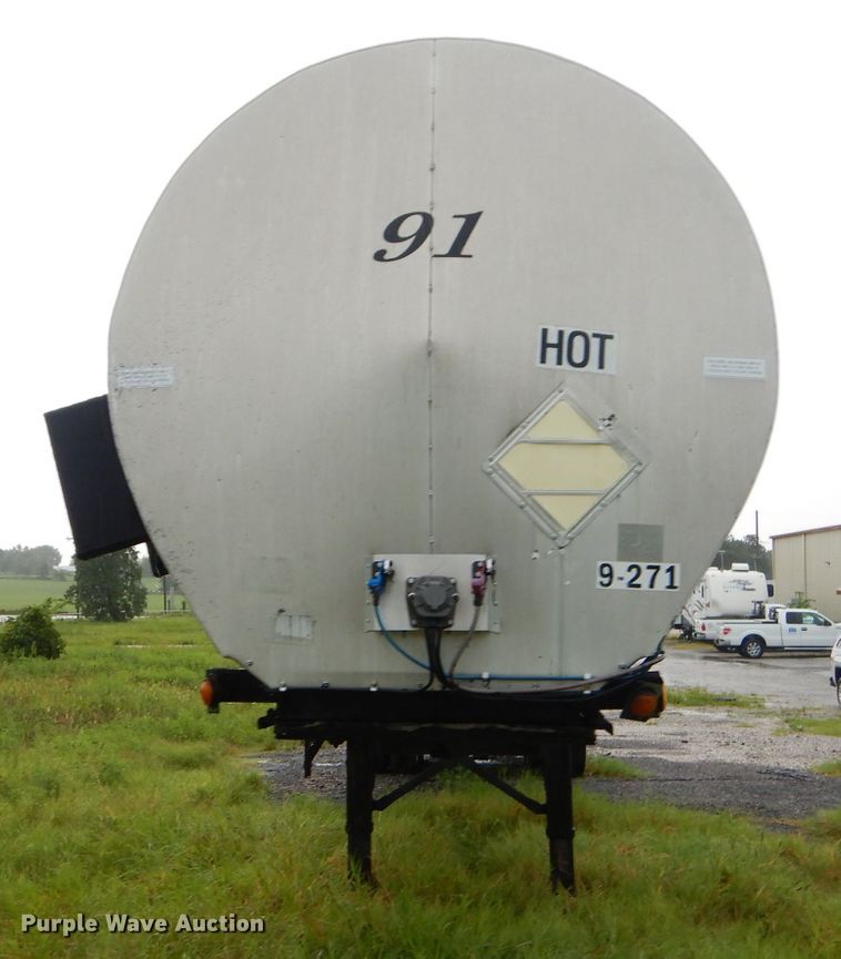 image for item FC9824 1998 Acro asphalt trailer