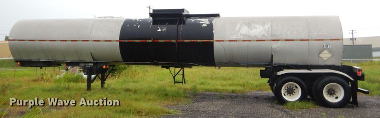 image for item FC9824 1998 Acro asphalt trailer