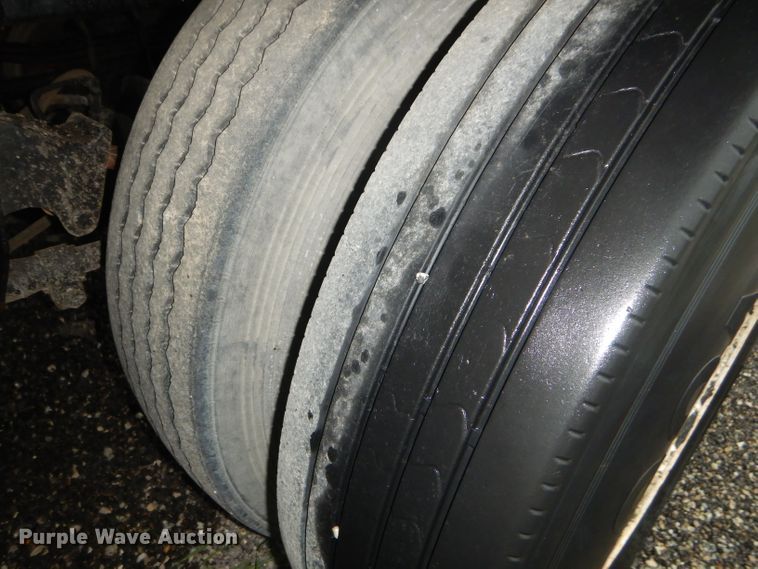 image for item FC9824 1998 Acro asphalt trailer