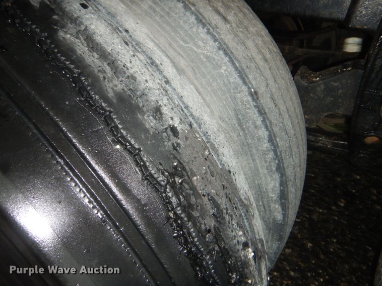 image for item FC9824 1998 Acro asphalt trailer