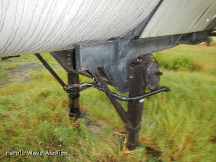 image for item FC9824 1998 Acro asphalt trailer