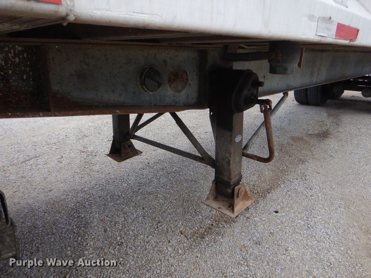 image for item FC9842 1989 Corn end dump trailer