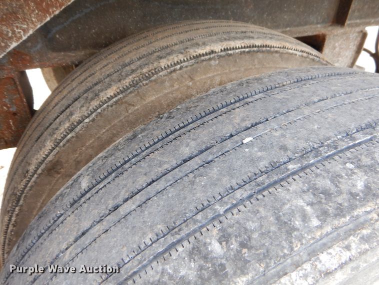 image for item FC9842 1989 Corn end dump trailer