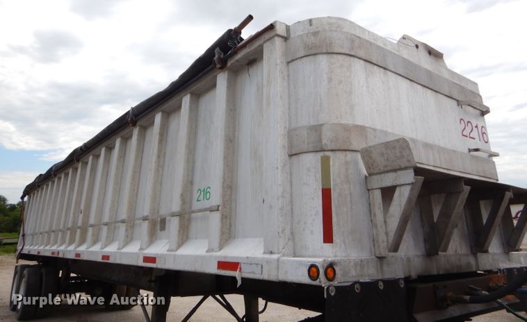 image for item FC9842 1989 Corn end dump trailer